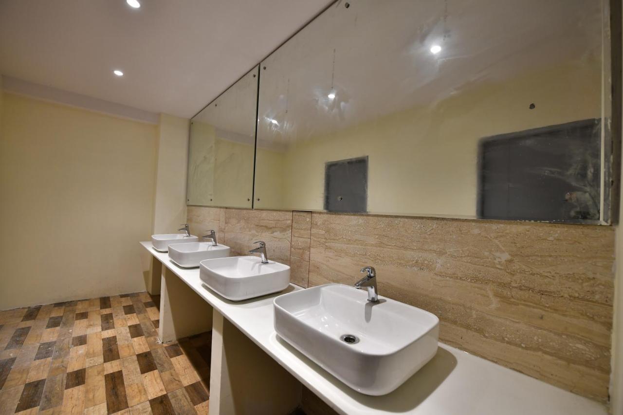 Hotel Urban Delight Managed By Cannychoice Vijayawada Exterior photo